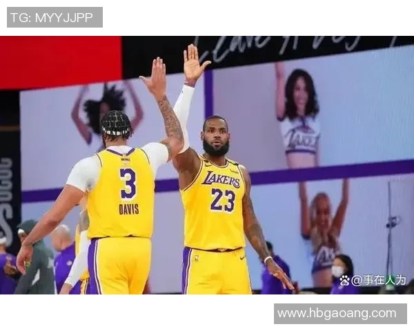 2019年NBA常规赛火箭队对阵雄鹿队精彩回顾与赛后分析